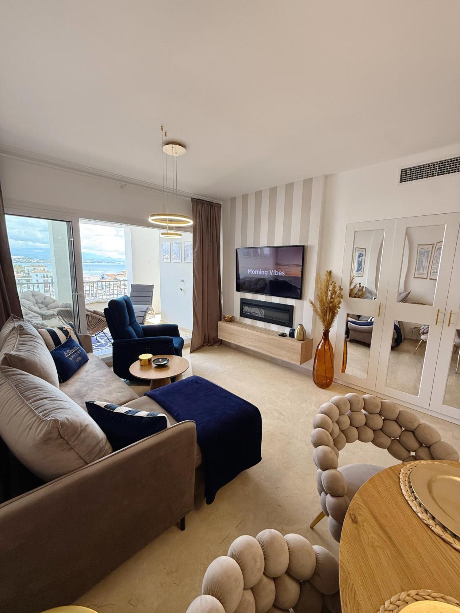 Playaduquesa Seaview Apartment Manilva